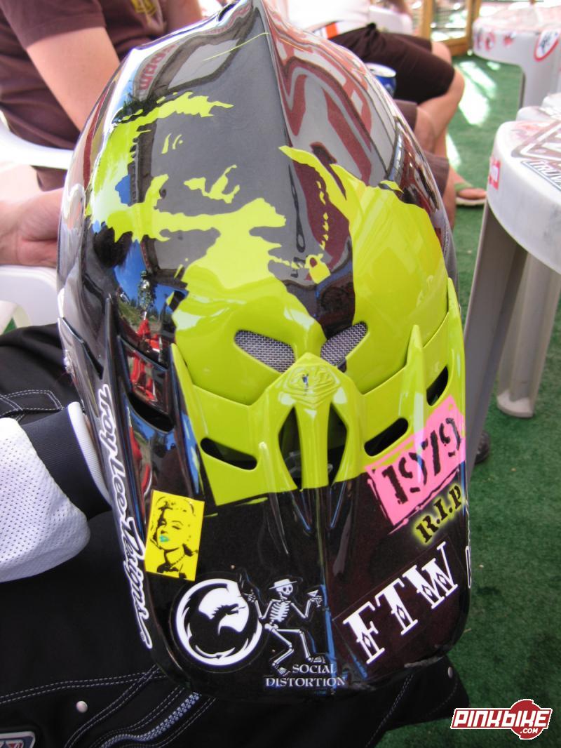 Mike Redding's custom D2 tribute to the Sex Pistols Syd Vicious