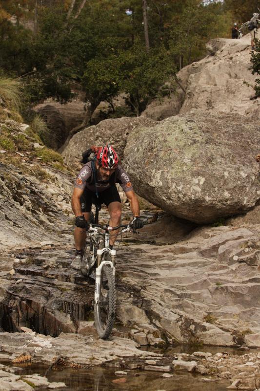 R.C. off the singletrack and into the wash. Photo: Sterling Lorence