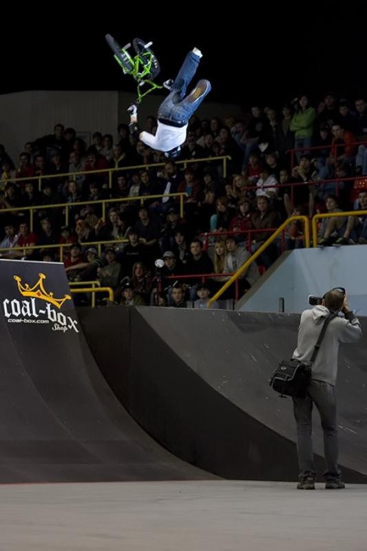 Tailwhip backflip (photo courtesy of Zion.hr)