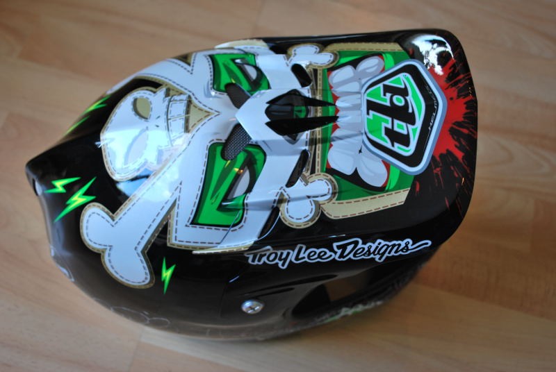 TLD Composite Lucha