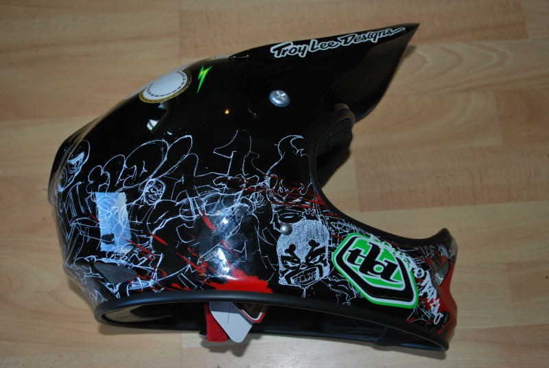 TLD Composite Lucha