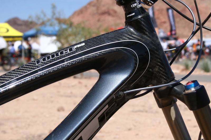 The story up front? Flowing lines and an Integrated headset