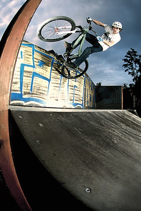 Wall tap in Zagreb - Photo by Milan 
