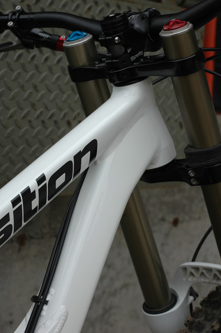 Front end featuring proprietary tubeset, tapered headtube and double welded headtube junction
