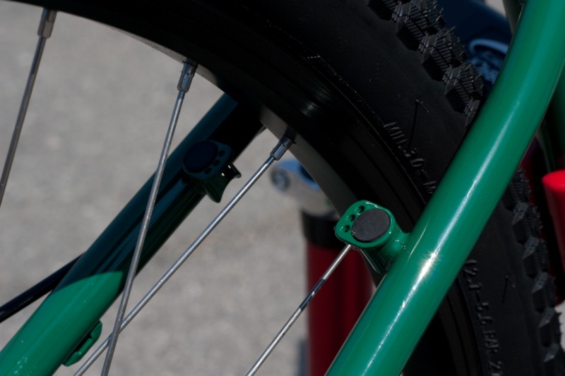 Kona Clump Aluminum