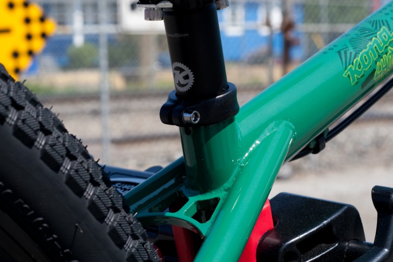 Top tube and seat tube junction