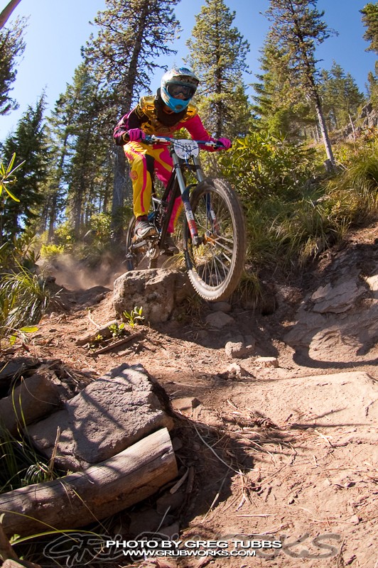 Downhill Zone/Elka rider Evan Gilsdorf determined to finish fast.