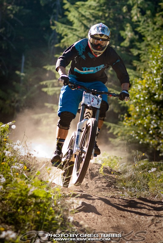 The Man of the Season, the biggest bragging rights get handed to Transition Bikes/Dakine own Lars Sternberg as he smoothly brings the 2009 FR Cup Overall Champion title to his new home in Bellingham, WA