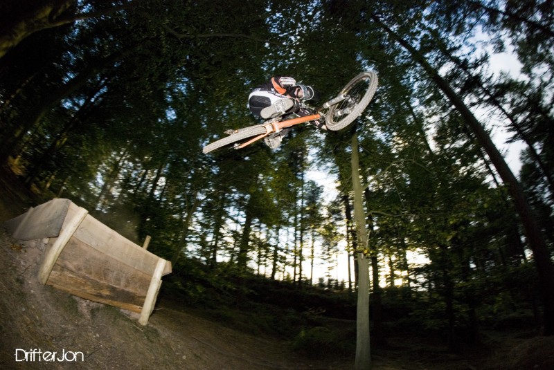 Elliot Machin going big