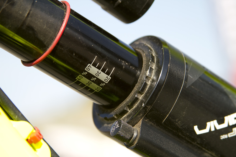 RockShox Vivid Air sag indicator
