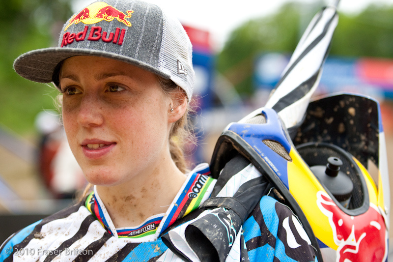 Rachel has a broken finger and smashed herself on the finish line double on Saturday, knocking herself out in the process.  She is a trooper and took home the win on Sunday.