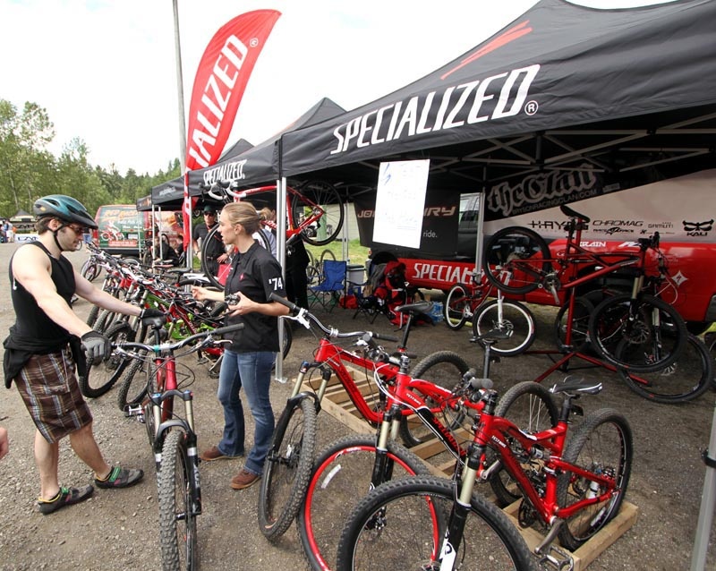 Erin - Specialized