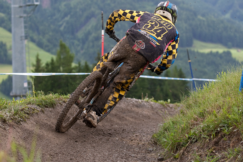Ben Reid again. Reidy was backin' it in everywhere today. On the gas.
