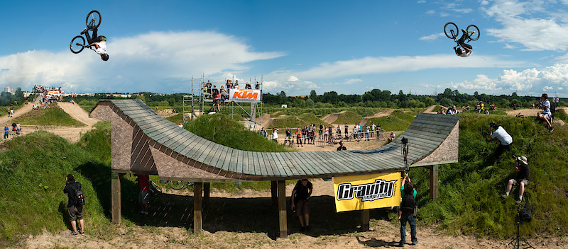 Simon Godziek at last years event