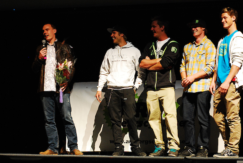 Dan Barham and Team Canaska victorious! - Photo Johan Weimer