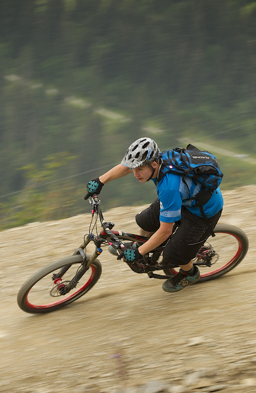 Mike enjoying the Scratch Air 9