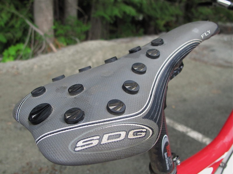 During our Sea Otter coverage we showed you some prototype seats from SDG made especially for Sam and Brendan that featured rubber grippers molded into the seat to prevent sliding around when conditions are terrible. They didn't get a lot of love from the readers, but it sounds like Brendan has been loving his, even using it when the track is dry and dusty. Listen to the audio to hear Brendan talk about his very special seat