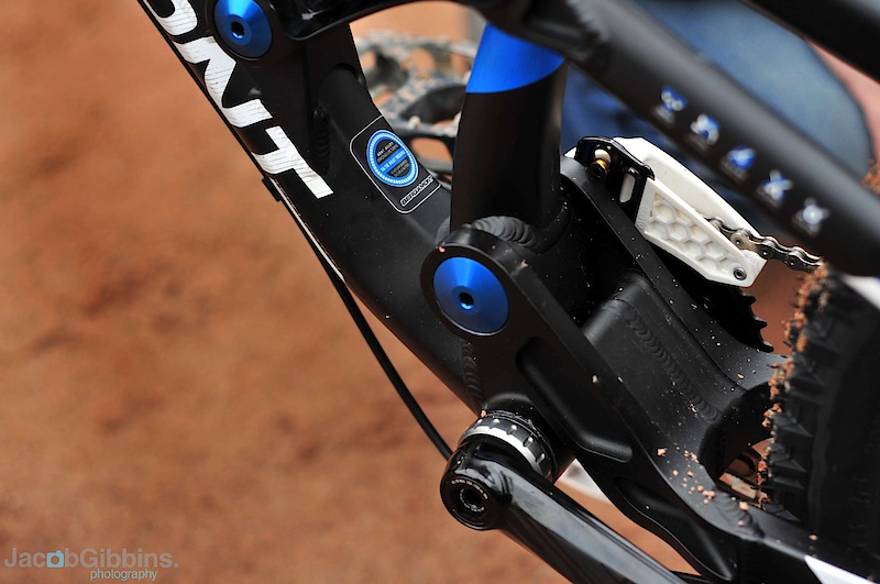 More neatness. A large axle holds the CNC machined yoke onto the front end, but this will be changed to a forged link to further reduce weight on the production model. Rather than a revolution on previous generations, this bike is clear evolution but in every way, from tweaked angles to far neater details which all help to improve performance and reduce weight without sacrificing on the strength.