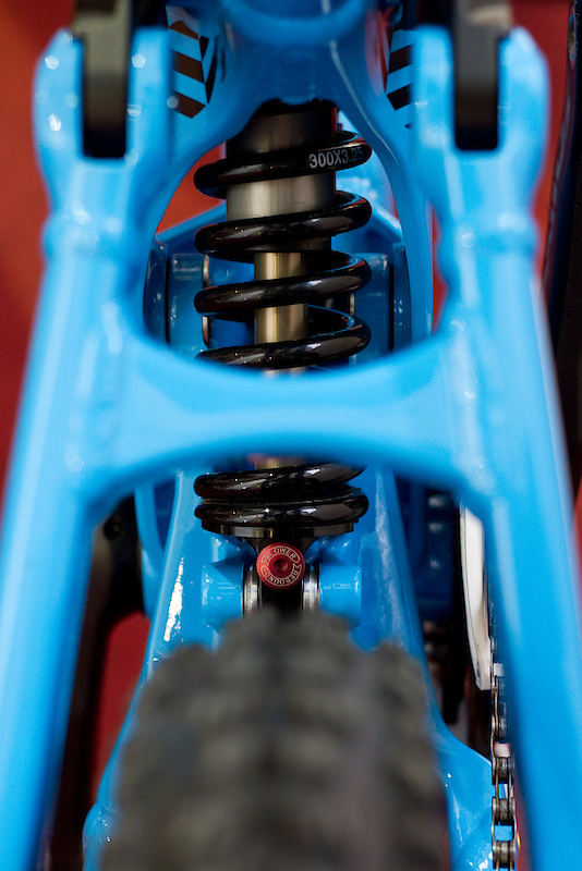 So low has everything been moved that the shock is now offset towards the non-drive side by 7mm to help provide clearance to drive train components. Not shown is the press in Shimano bottom bracket to free up yet more space. A 3
