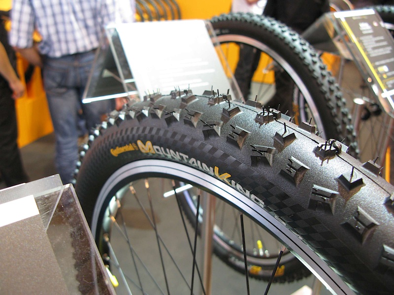 This Mountain King features more blocks than the Rubber Queen and should be good on the harder packed trails as well as being faster rolling.  Available in 2.4