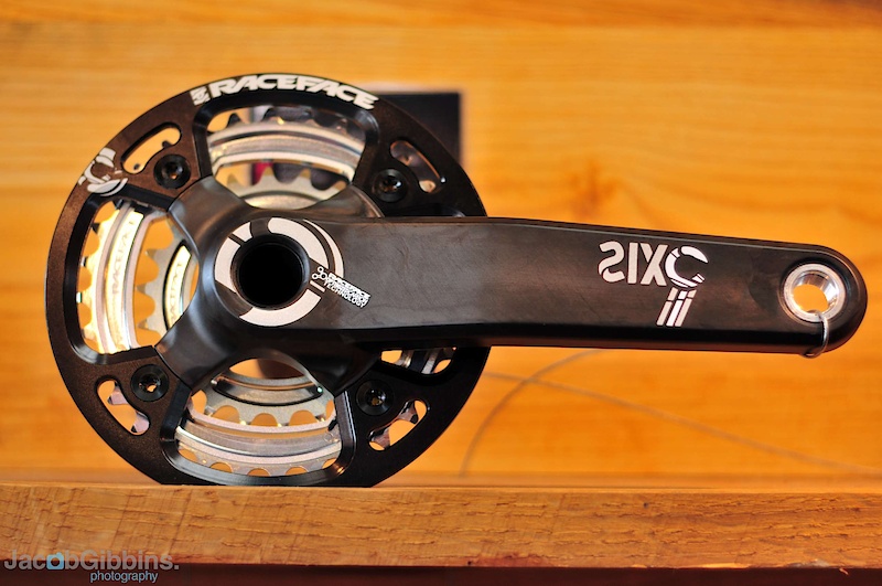 SIXC cranks. While not a new product for 2011, these beauties deserve some attention regardless. Aimed at the lucrative and ever demanding All Mountain market, they are made using Race Face's Optimized Carbon Technology and  fitted with a steel axle. The ring options on these are 22/32 combo, a 24/36 and bash guard for those looking for a bit more ground clearance and not the top end gearing, as well as a model with a traditional big 'ol 44 tooth ring. Despite being designed to easily stand up to anything that you'd ever want to do on your 6