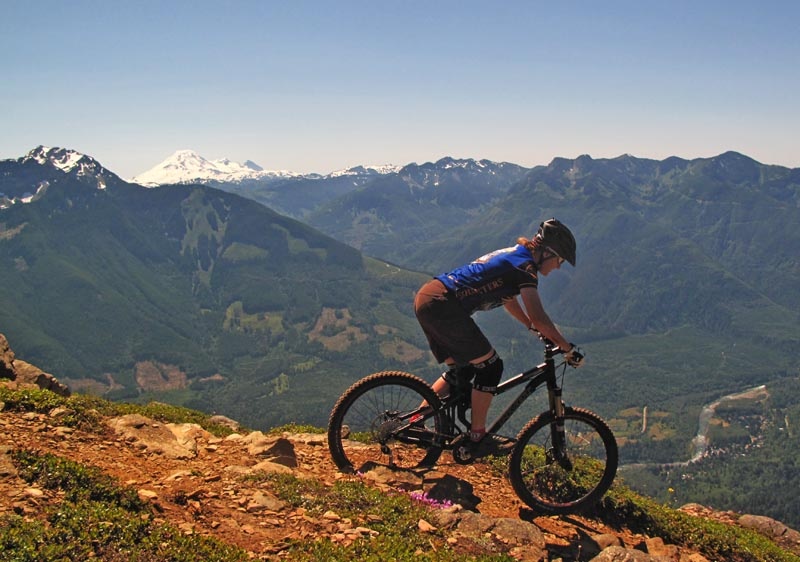 This is the sort of ride that the Firebird felt at home on. Long climbs up into the alpine that opened up into incredible views. Lunch at the top and saddle up for desert!