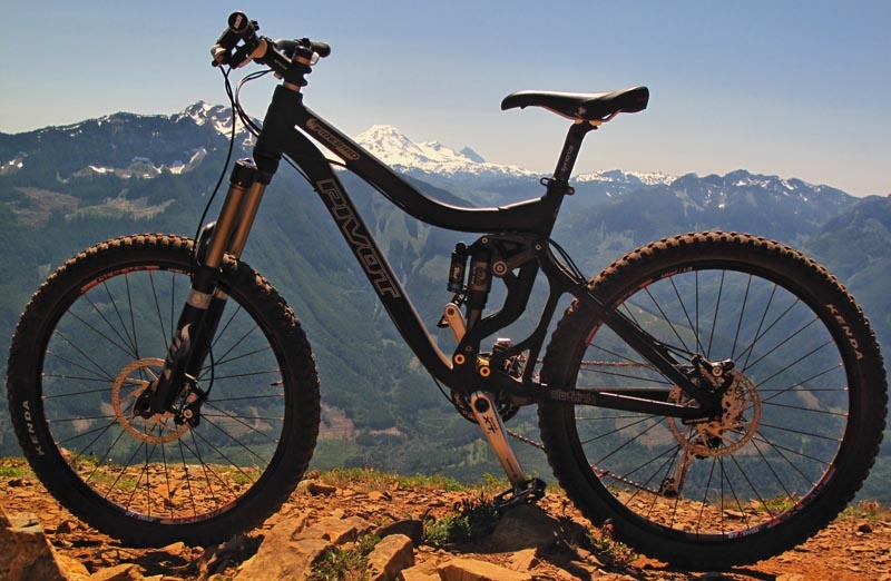 The Firebird, designed in conjunction with downhiller Kevin Tisue, is Pivot's fourth frame model introduced in 2009. Having 6.7inches of rear travel, weighing it at 31lbs, this is Pivot's first long travel trail bike. Is it good enough for a one bike quiver? The Pivot high above the Chilliwack River valley. A long hike for a short, but incredible descent.