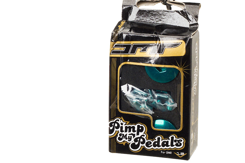 Do you have some V12's that need a little love? Check out DMR's Pimp My Pedal kit that lets you add some color to your pedals. Included are enough anodized pedal pins to do two pedals (and the required 2 mm allen key) and two anodized aluminum end caps. Color options include gold, green, red, blue, and purple.