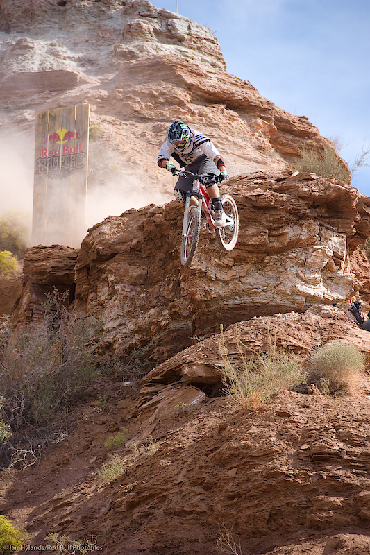 There were a few different carbon downhill bikes at Rampage. Here is Jamie Goldman on his  <br> carbon V10 with a RockShox Totem up front during his quali run.