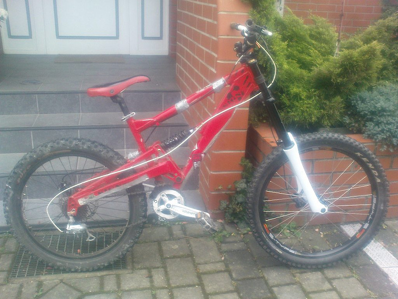 http://ap1.pinkbike.org/p4pb5849007/p4pb5849007.jpg