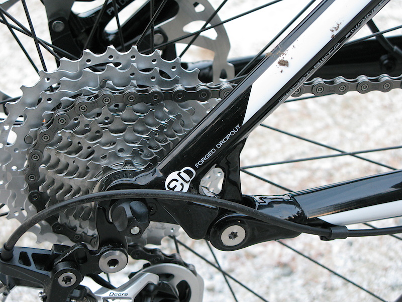  All of this combines to make the RT a lightning quick bike that uses what travel it has to great effect based on our brief ride.  Throw some wider bars and a shorter stem on there and you will improve its surefootedness on the descents while still allowing for all the benefits of the sharp and sprightly chassis out the corners.