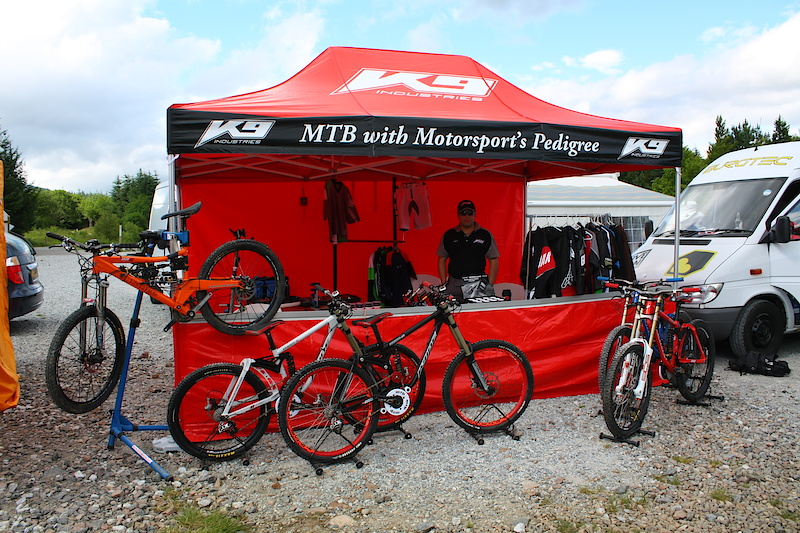 From Venezuela, to the U.S., to Oxford to pursue a motorsports engineering degree. Luis then started up K9 Industries after designing the L.A. Link suspension system and offers his data-logging services for those who want to take bike setup to the next level. And no, you don't have to own a K9 to take advantage of his services.