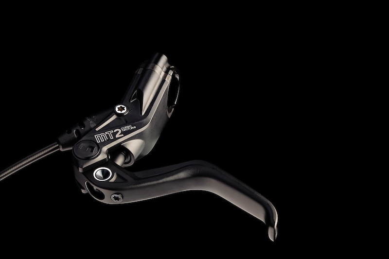 The MT2.As with the MT4, the brake lever supplied on the basic model in the MT range is made from Carbotecture. The lever and clamp are manufactured from aluminum. The two piece brake caliper provides for a more economic production process, and Magura passes on this price advantage directly to the end customer. As a basic model, the MT2 is only behind its bigger sisters in tipping the scales, as it delivers the same braking power and optimum lever geometry as the models toward the top end of the range. Value for money even for the thrifty - and for all those who aspire to thrift. Weight MT2: 335g including the 160 Storm SL rotor.