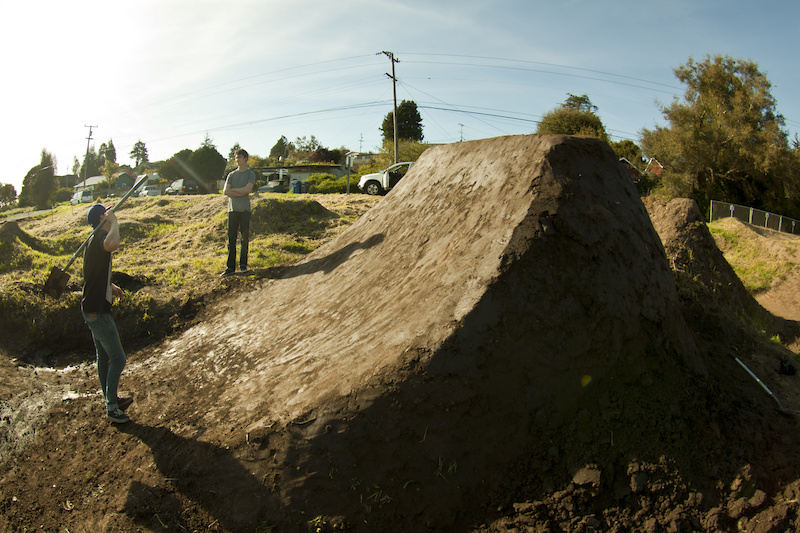 Now this is what I'm talking about! This landing is nearly ready for action.