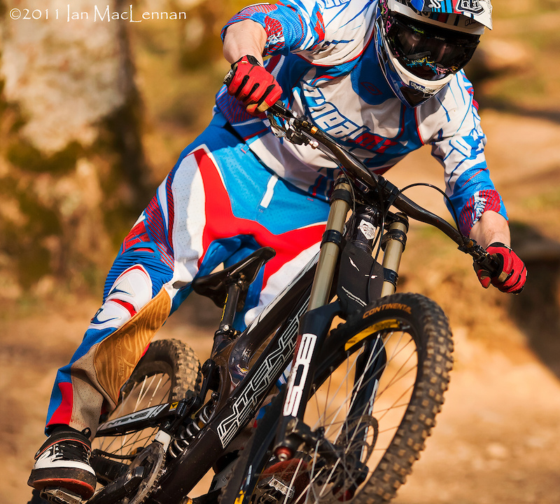 Alasdair MacLennan rocking O'Neal's Hardware Gravity Gear.