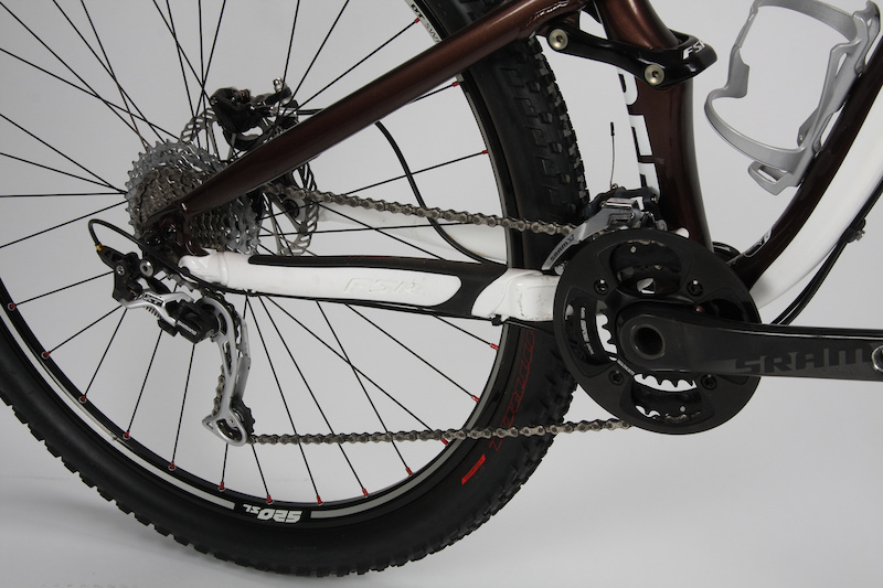 SRAM and Specialized co-developed lightweight guide rings that keep the chain from overshooting the big sprocket on Specialized's two-by-ten trailbikes