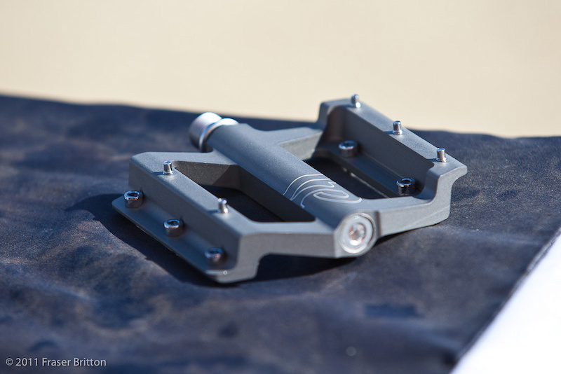 The updated VP-59 uses an unorthodox shape that gives it an incredible amount of concave, a crucial ingredient to helping your feet stay in place. While this novel looking pedal is still in testing, VP is saying that the production models will come in at just under 400 grams.