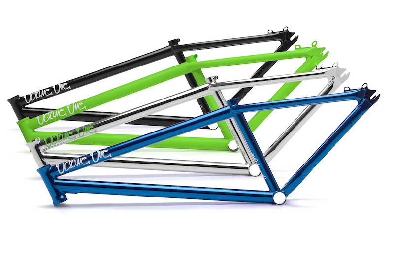 Octane One Void 3.0 - new version comes with more dirt oriented geometry and is designed especially for 26