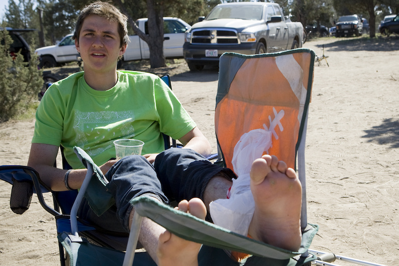 Howey took a slam while practicing for the Best Trick comp and rolled his ankle pretty good. Unfortunately he was not able to compete in the Jump Jam, but he was still stoked to be chillin'. Heal up Howey!