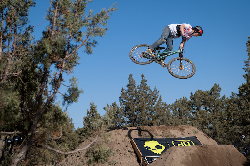 Morpheus Cycles' Mitch Chubey spinning his way towards winning the Upside Down and Underground contest on his prototype. <i>Photo by Justin Olsen</i>
