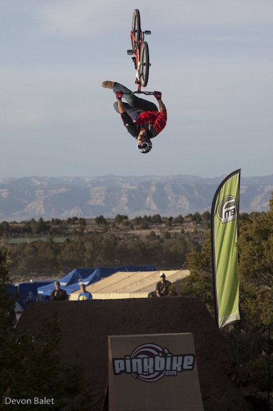 Tongue in the cheek and indian air in the flip, Jamie Goldman doesn't disappoint.