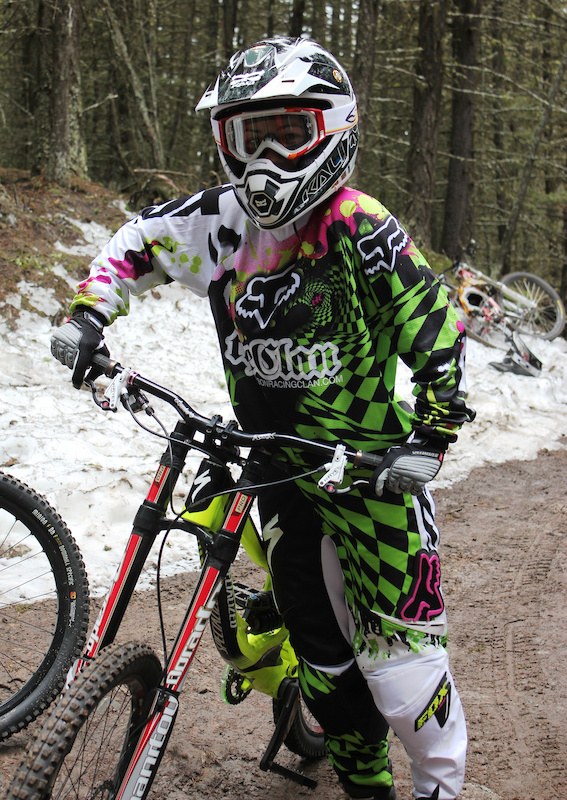 Kelsey Begg from the Bryson Racing Clan Rockin the FOX