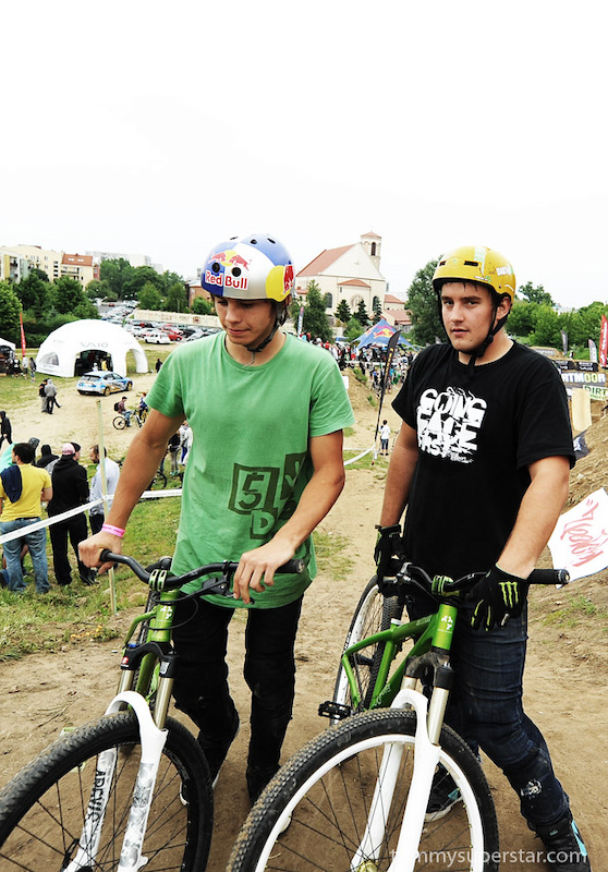 Shaman and Maro came to show who is the boss in Poland