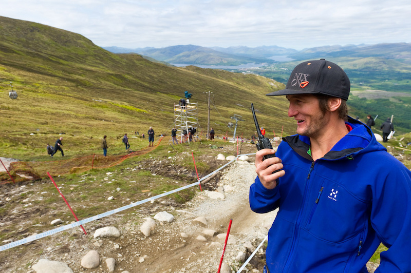 Chris Ball, a former legit World Cup DH Racer in his own right now works as a technical delegate for the UCI, making sure that things run smoothly.