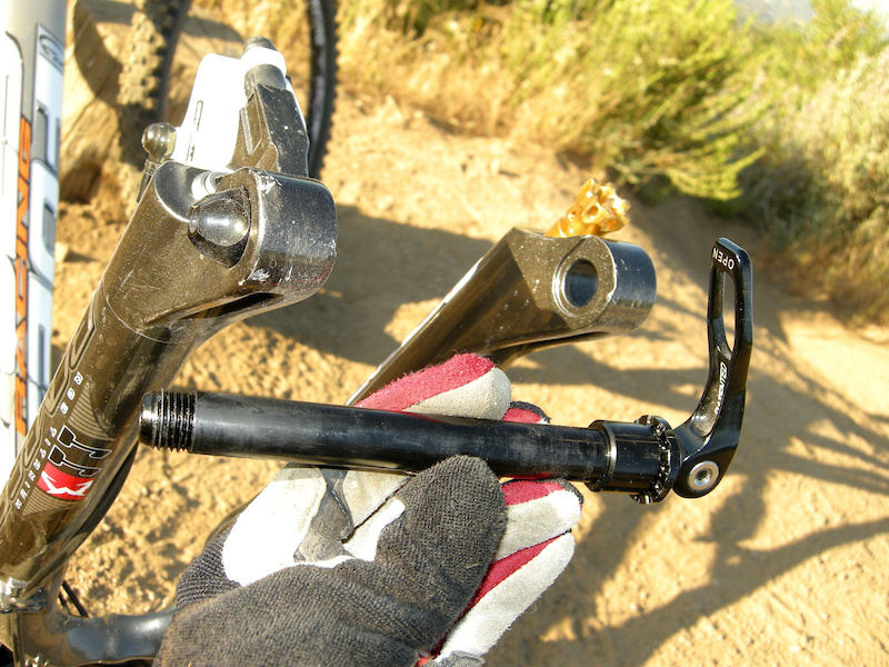 15 mm QR axle det.
