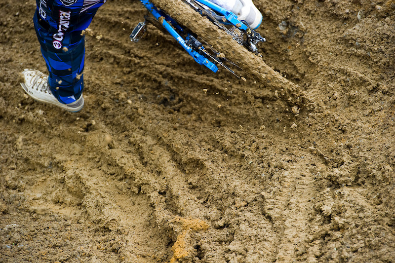 Dan Atherton throwing a bit of roost.