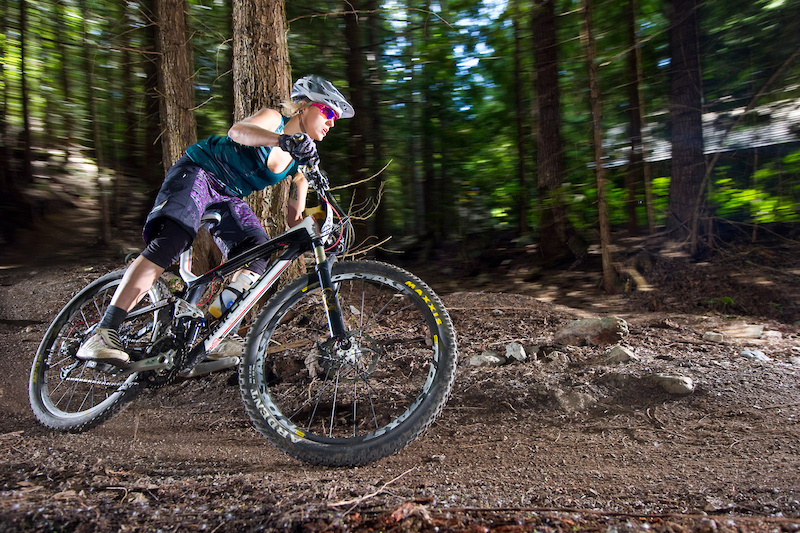 Fanny Paquette Whistler local and rockstar absolutely killing it on the pinner XC bike--there ain t no dropper post on that Trek full suspension XC ride.