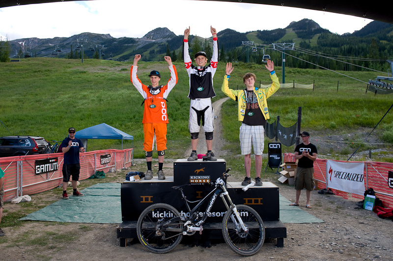 All shots by by Clayton and rider shots can be found on his website. Thank you to every racer that attended this years event.