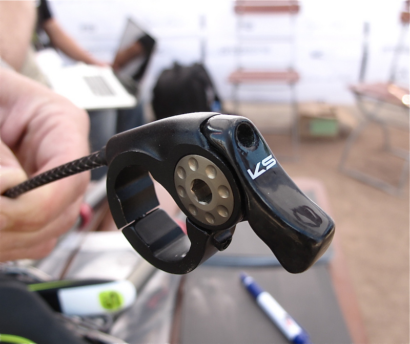KS Lev seatpost