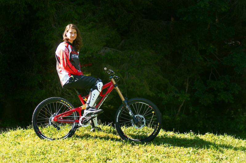 Manon took the gold at this years WChamps in Champery here are a few photos from the week...